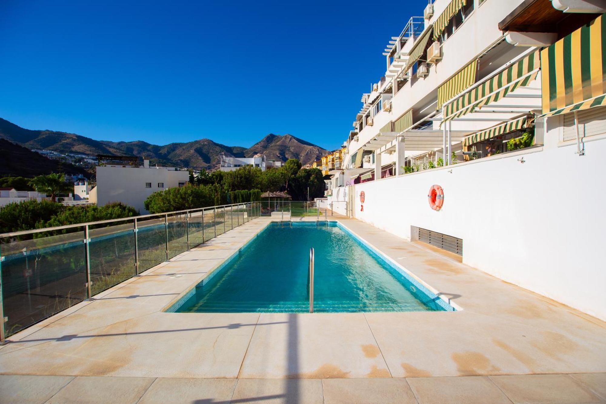 Benalhome - Tu Hogar Con Terraza Y Ducha Exterior Benalmádena Zewnętrze zdjęcie