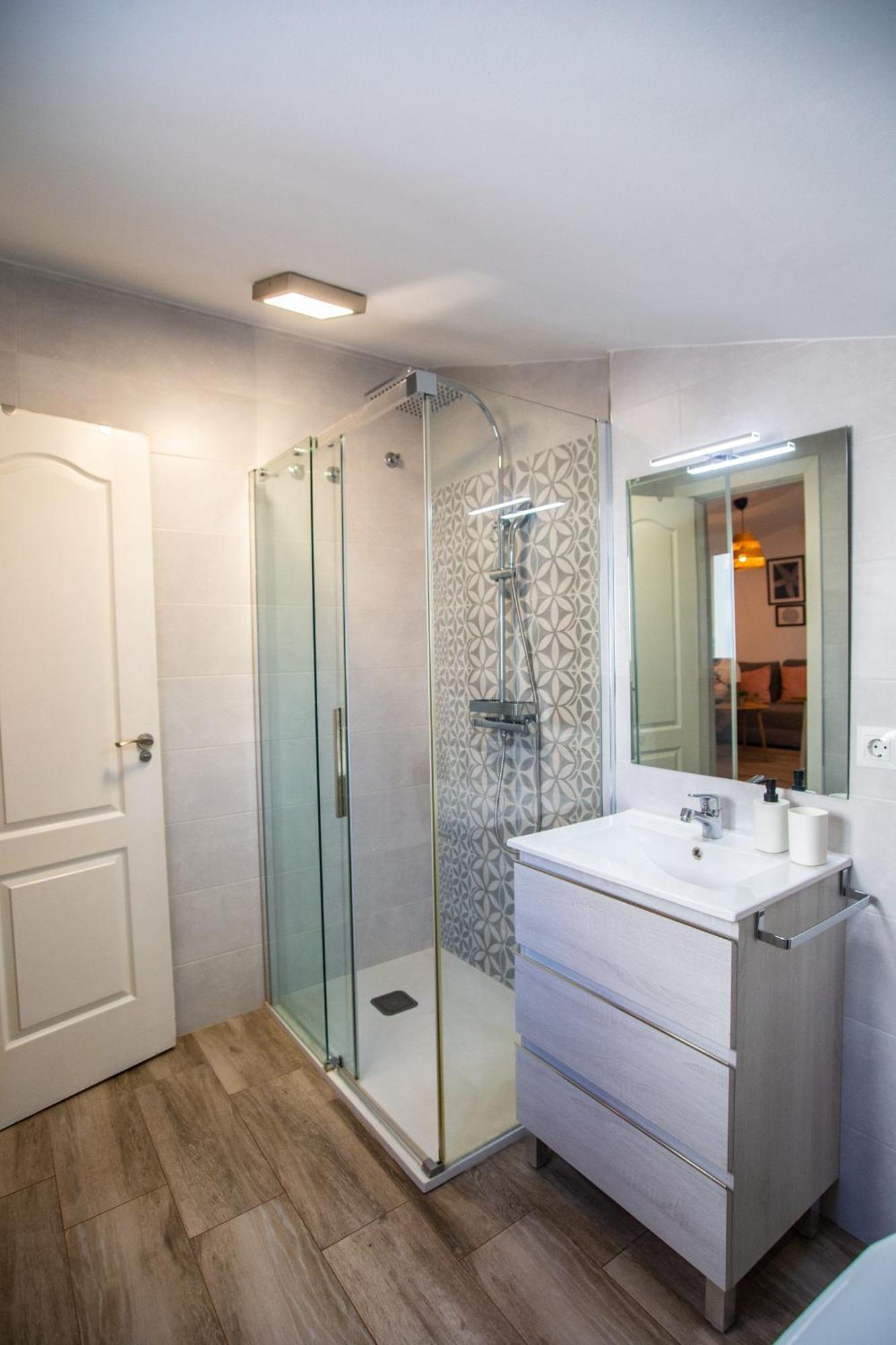 Benalhome - Tu Hogar Con Terraza Y Ducha Exterior Benalmádena Zewnętrze zdjęcie